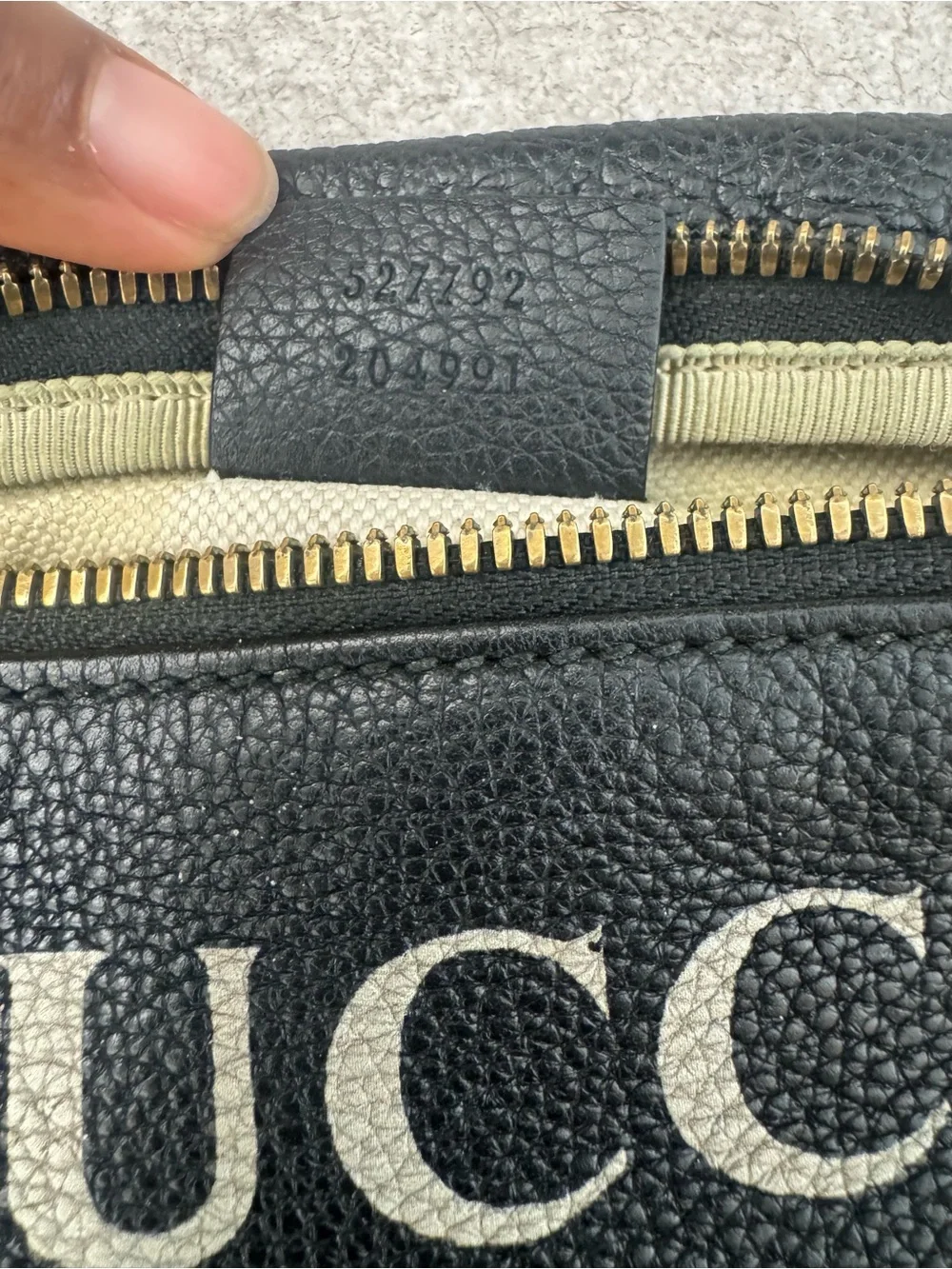 Gucci Black Leather Logo Belt Bag with Green-Red Web Stripe *Smaller BeltBag* - Picture 4 of 6